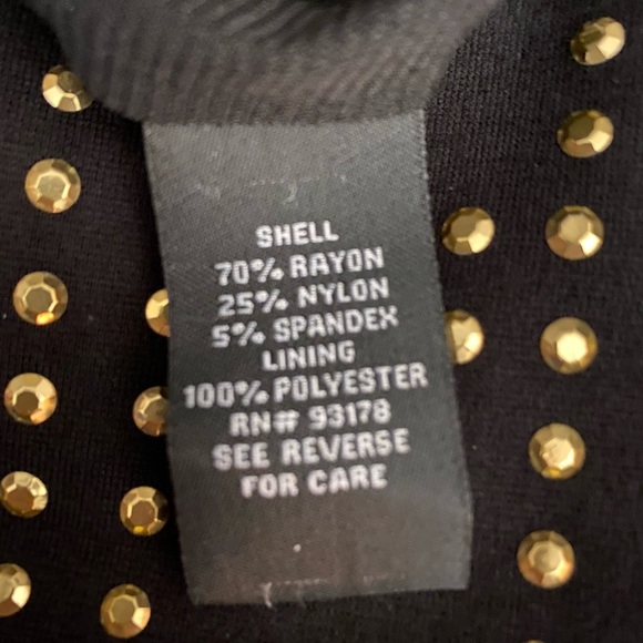 PREMISE DRESSES - Picture 8 of 8